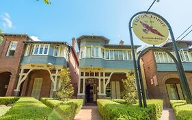 Falcon Lodge